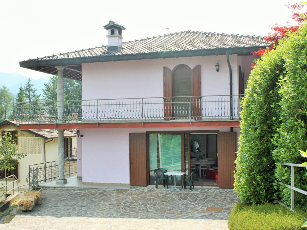 Villa a Alta valle intelvi in Via Sighignola - Foto 2