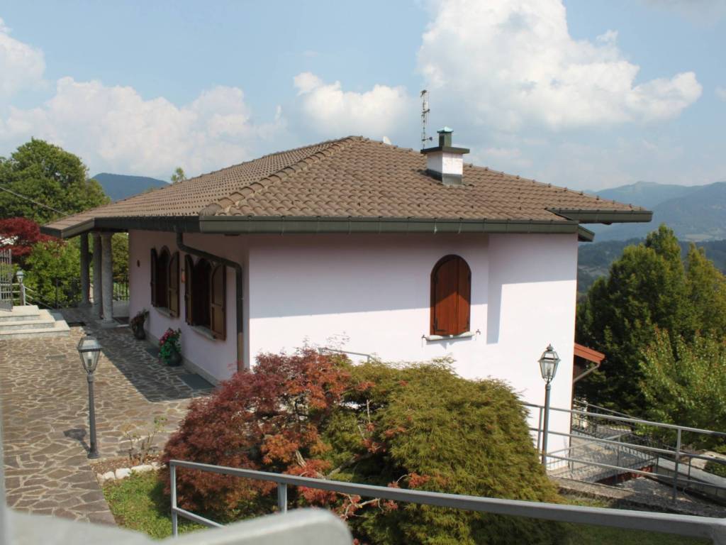 Villa a Alta valle intelvi in Via Sighignola - Foto 5