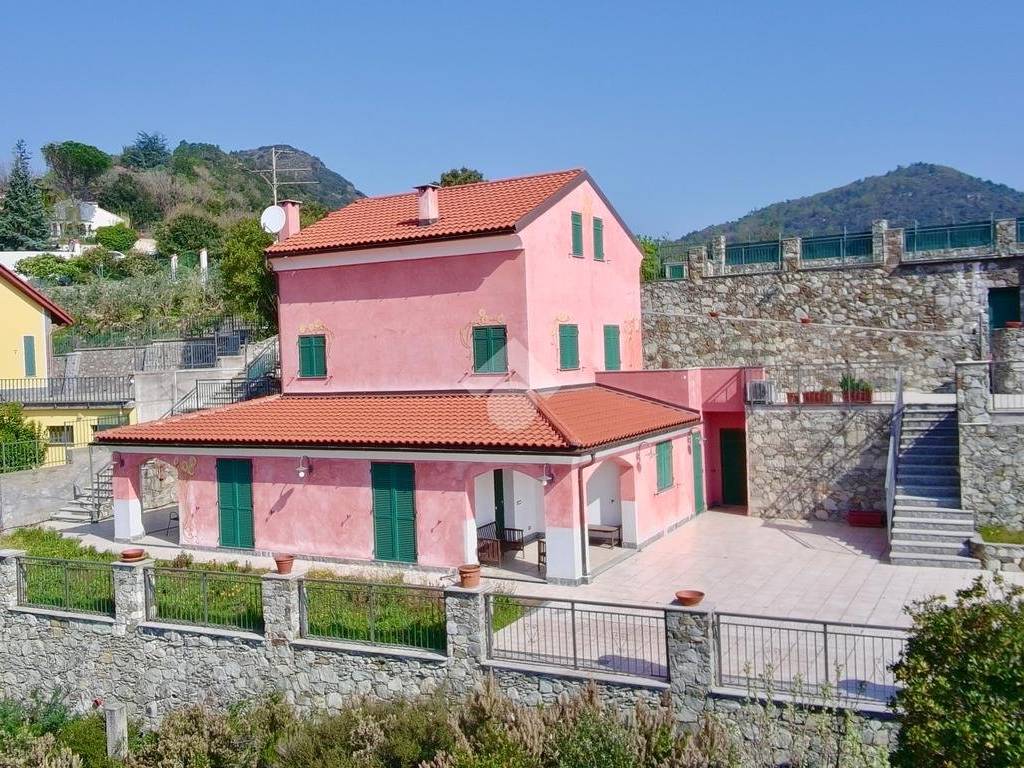 Villa a Vezzi portio in Via Vilmar, 13 - Foto 2