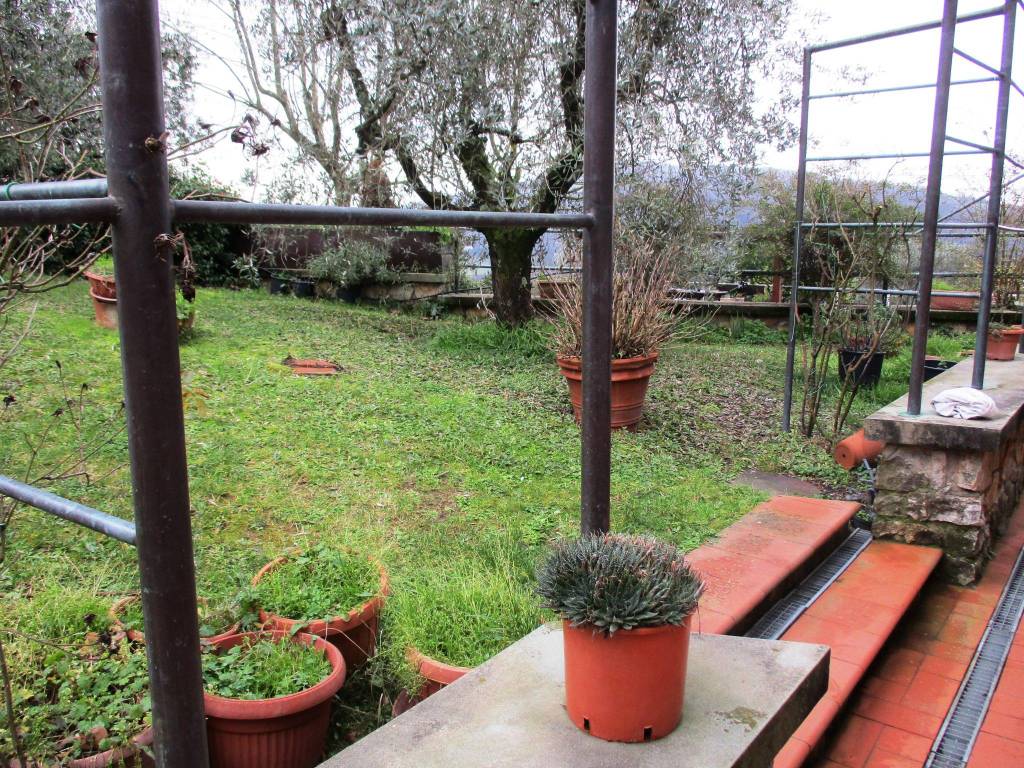 Villa a Serravalle pistoiese in Via Castellina - Foto 3