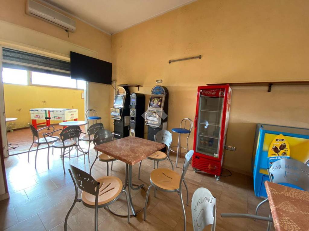 Immobile a Mesagne in commerciale via marconi, 161 - Foto 4