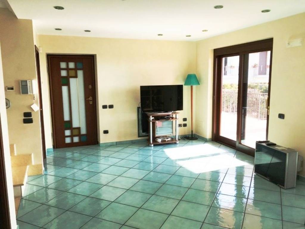 Villa a Formia in Via Giuseppe Paone - Foto 3