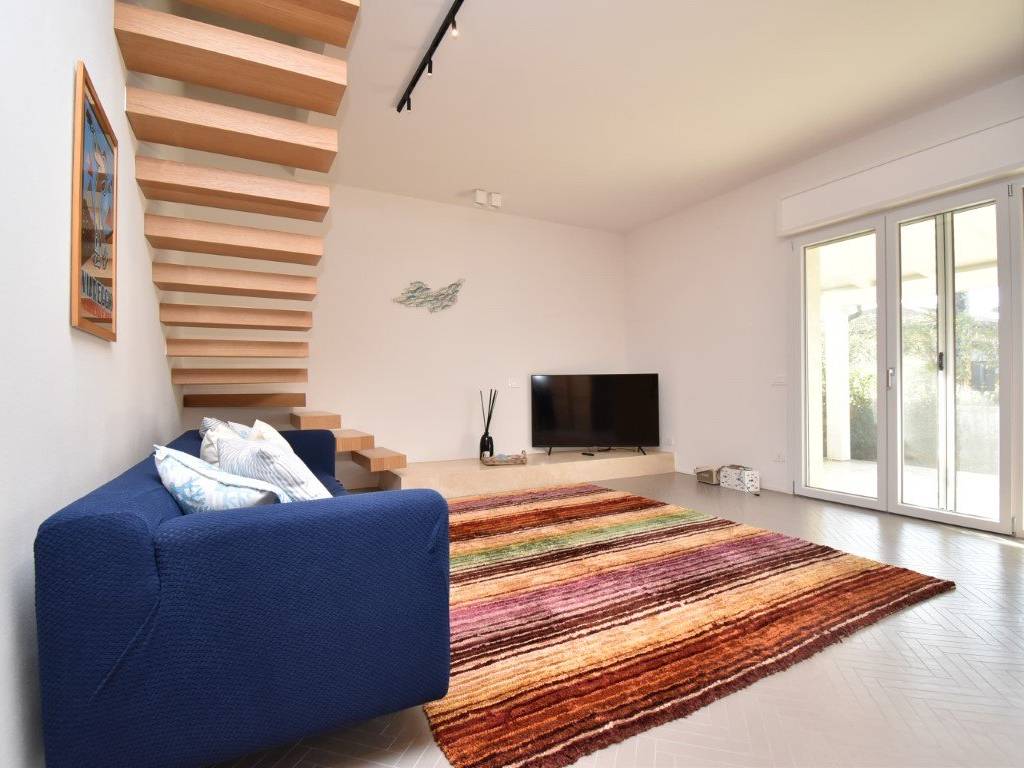 Villa a Pietrasanta in Via Cortona, 23 - Foto 3