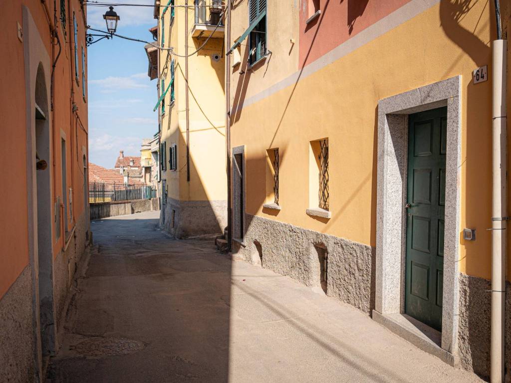 Appartamento a Ovada in Via Voltegna - Foto 2