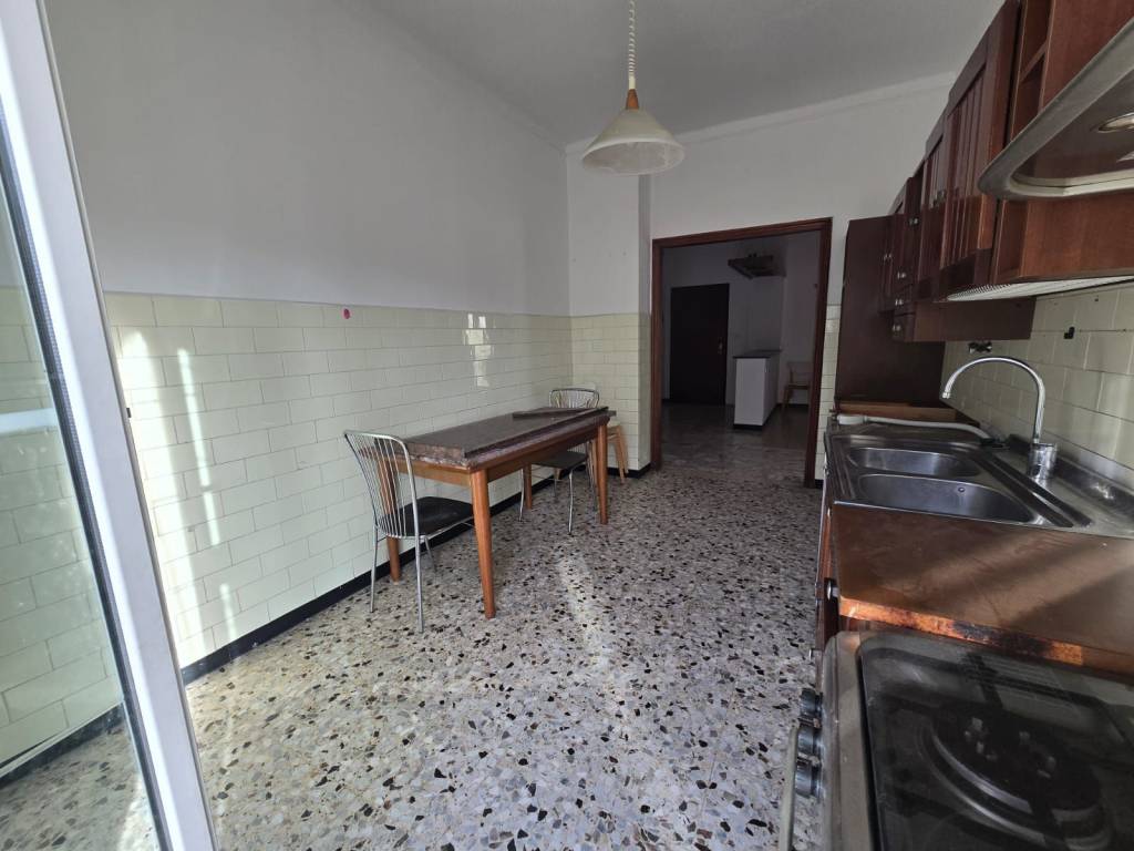 Appartamento a Albenga in Via Esperanto - Foto 5