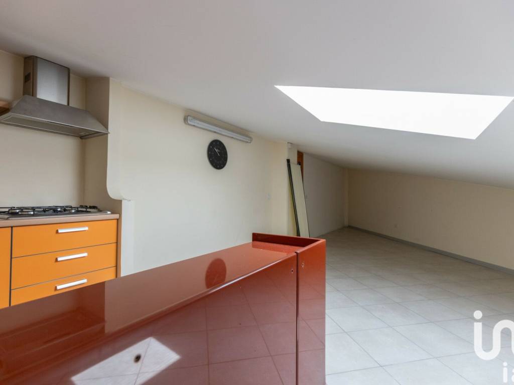 Loft / open space a Osimo in Via Montecatria - Foto 4