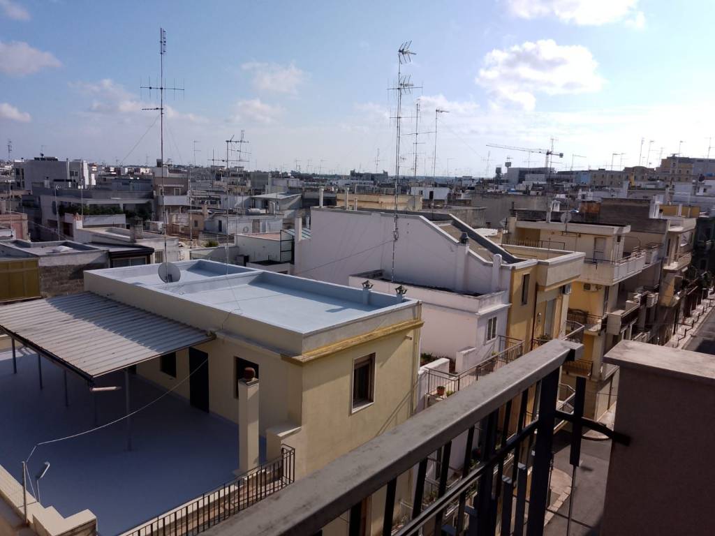 Appartamento a Noicattaro in Piazza Vittorio Emanuele III, 45 - Foto 2