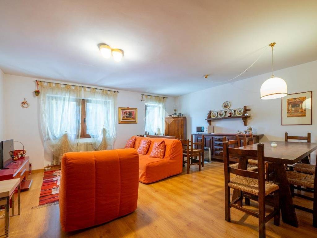 Appartamento a Bosco chiesanuova in Villaggio Malga San Giorgio - Foto 4