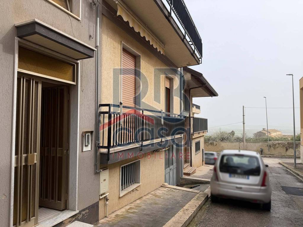 Casa indipendente a Ispica in Via Goffredo Mameli - Foto 3