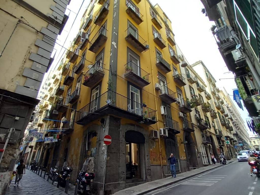 Appartamento a Napoli in Via Gennaro Serra, 30 - Foto 2