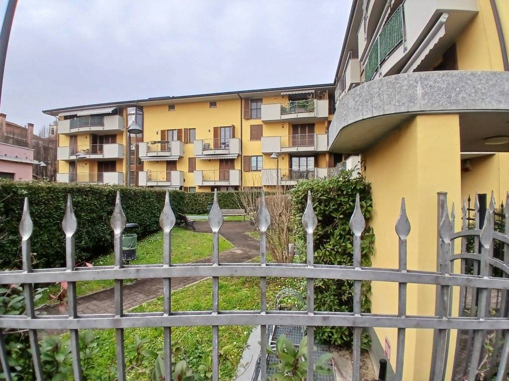 Appartamento a Vimodrone in Via Armando Diaz, 9 - Foto 4