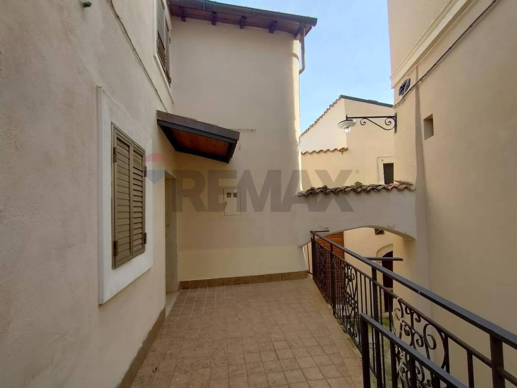 Casa indipendente a Caporciano in Via Rua Cona, 26 - Foto 2