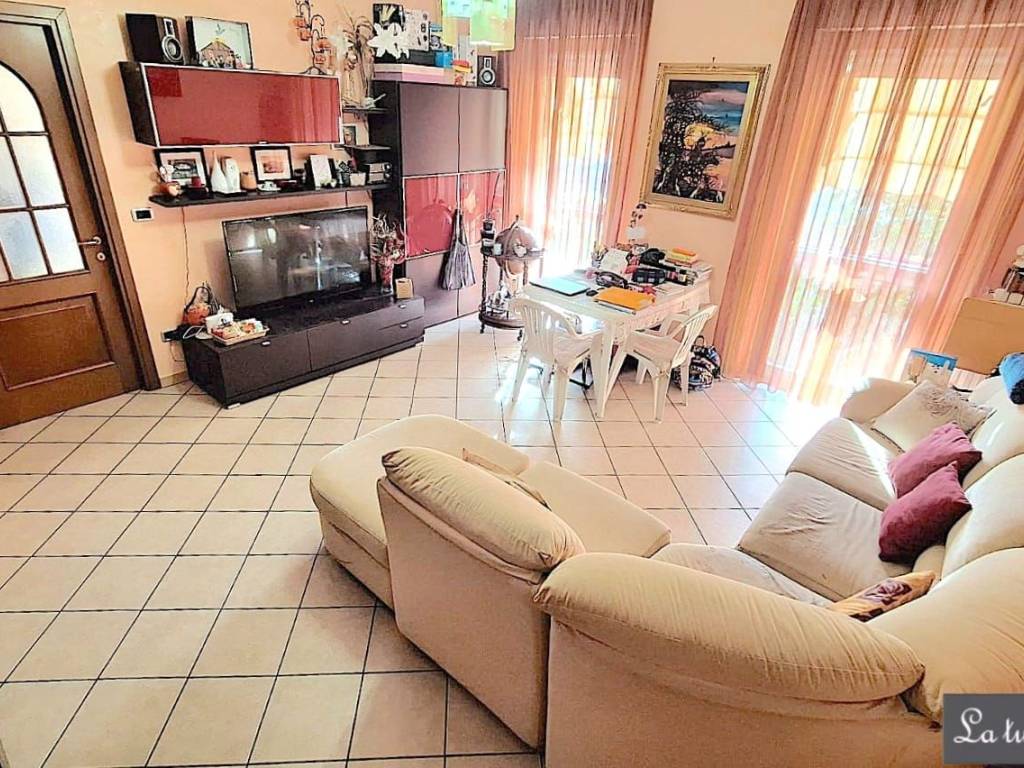 Appartamento a Pianezza in Via Mario Lisa - Foto 4