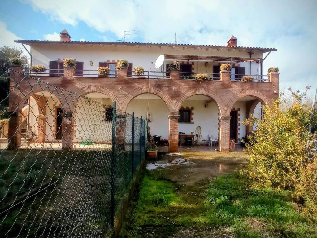 Villa a Castiglione in teverina in Strada Provinciale Teverina, 7 - Foto 3