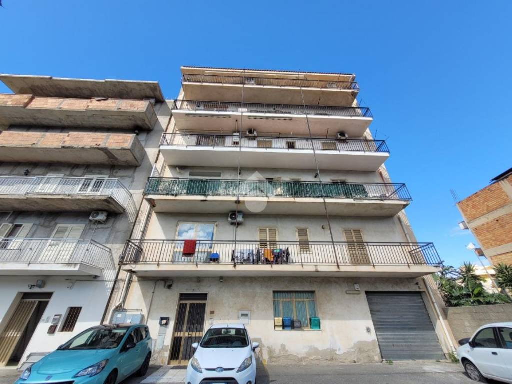 Appartamento a Reggio calabria in Via Carrubara - Foto 2