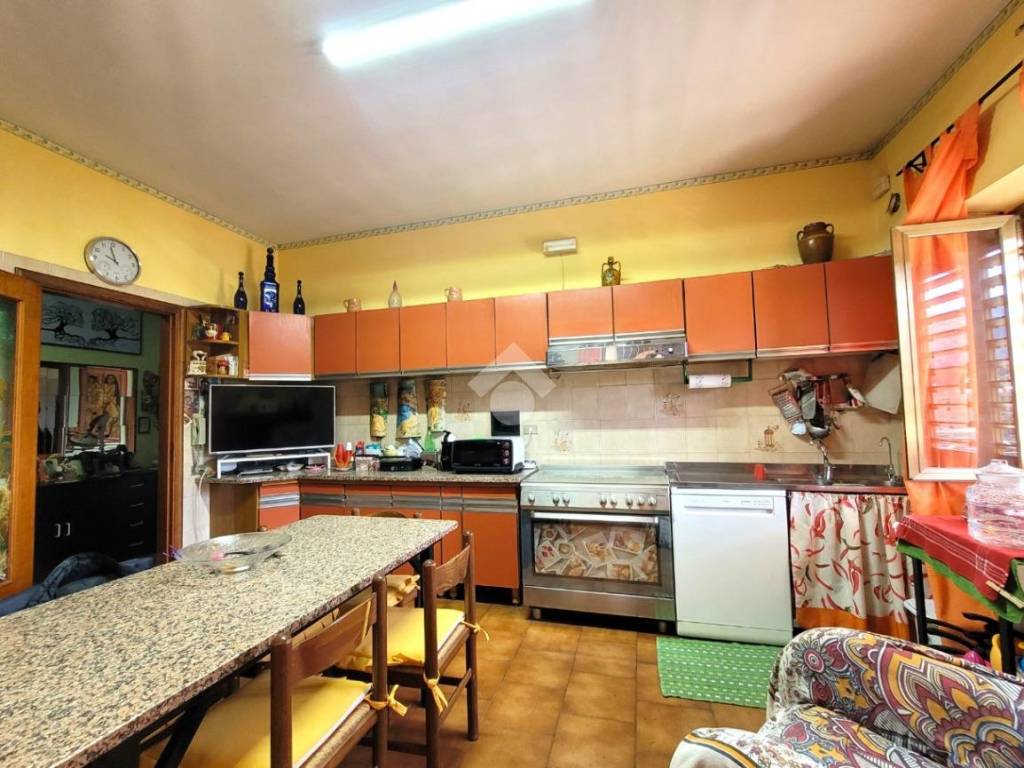 Appartamento a Reggio calabria in Via Carrubara - Foto 5
