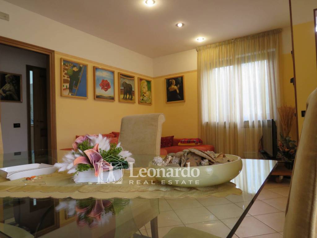 Villa a Massarosa in Via Vittorio Veneto - Foto 4