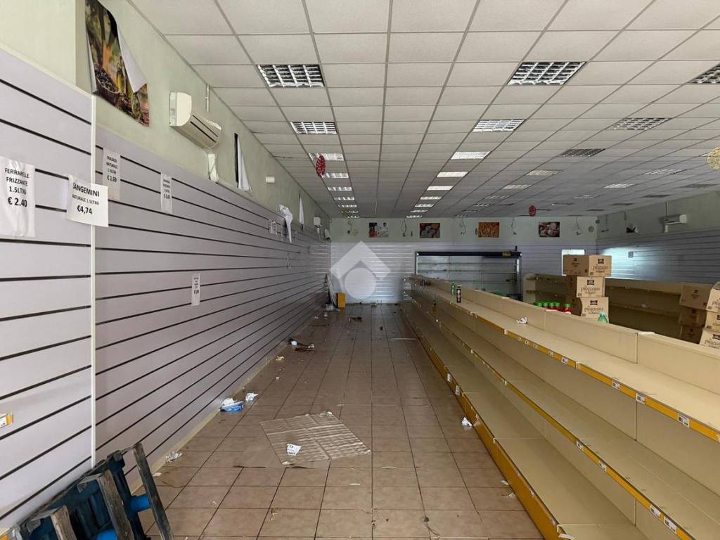Immobile a Pomezia in Via Orvieto, 66 - Foto 4