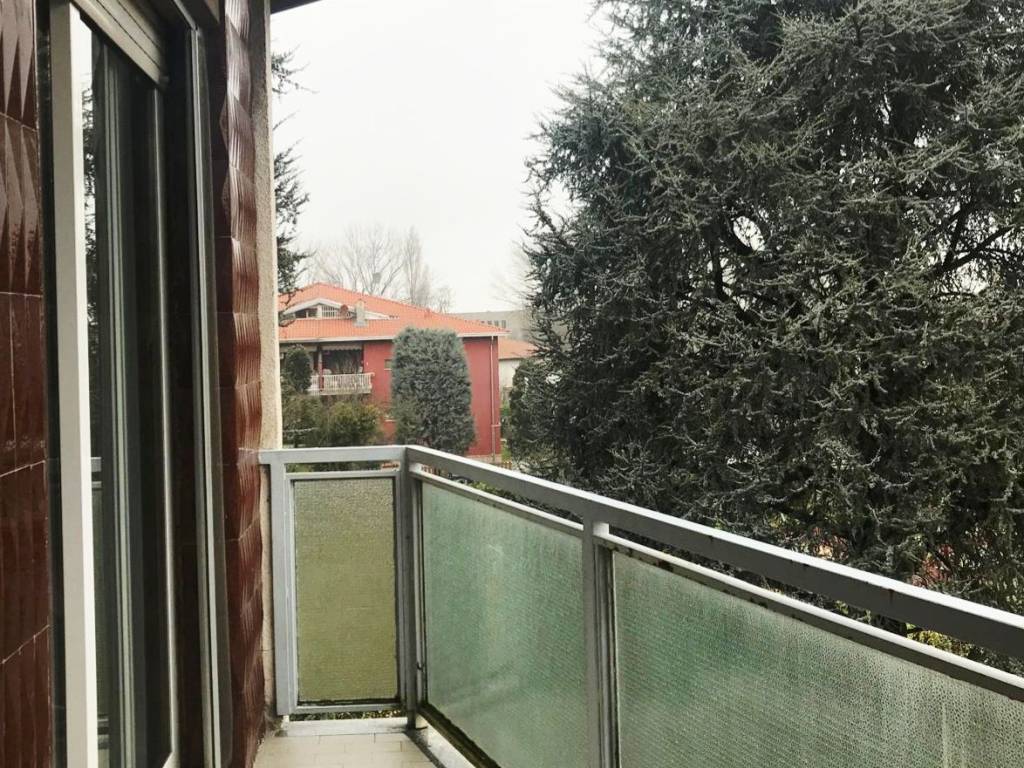 Appartamento a Binasco in Via Michelangelo Buonarroti, 10 - Foto 4