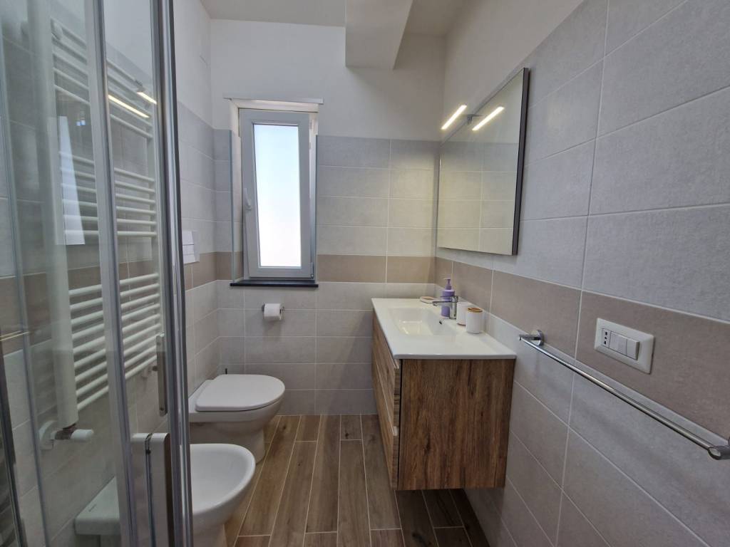 Appartamento a Milazzo in Via Colonnello Francesco Bertè - Foto 3
