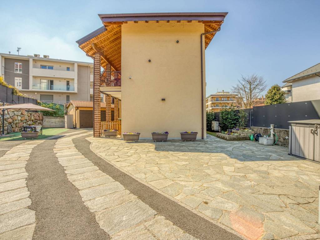 Villa a Varese in Via Francesco Daverio, 67 - Foto 5