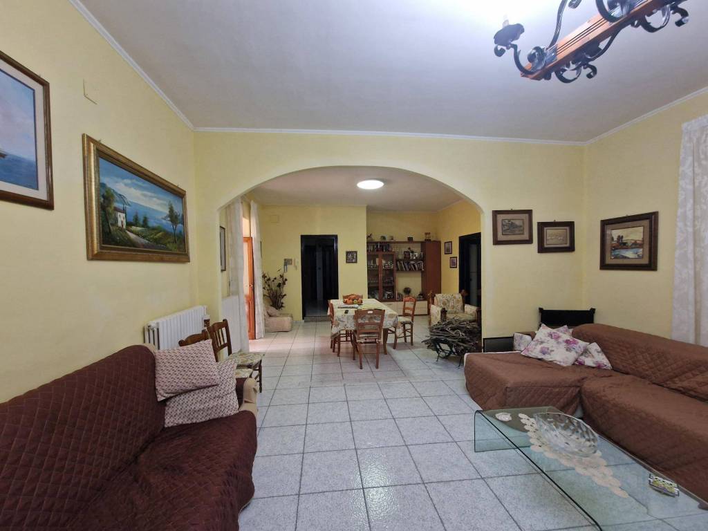 Rustico / casale a Carapelle in Contrada Bosco - Foto 3