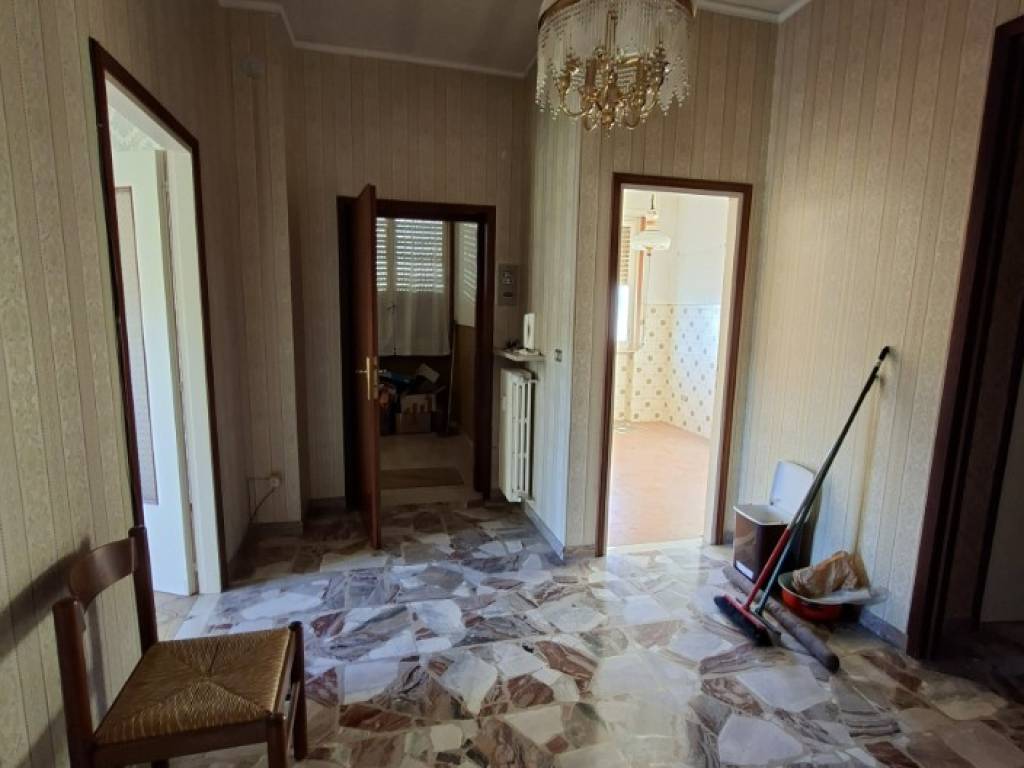 Appartamento a Salsomaggiore terme in Via Cristoforo Colombo - Foto 5