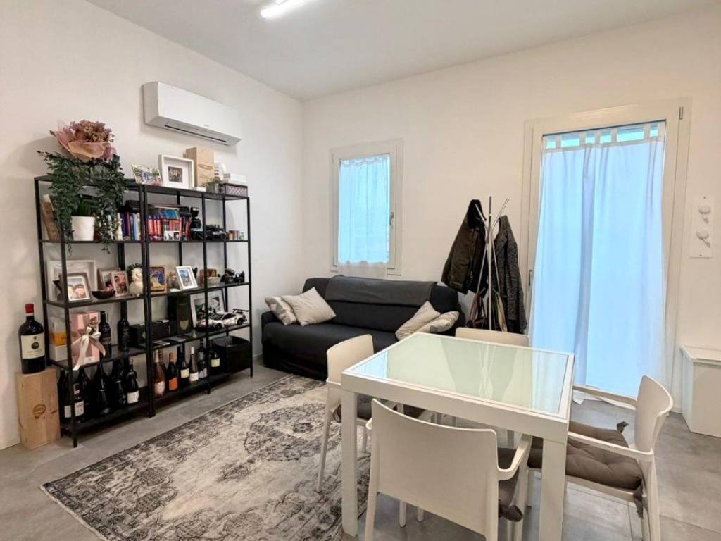 Appartamento a Pesaro in Viale Venezia, 19 - Foto 2