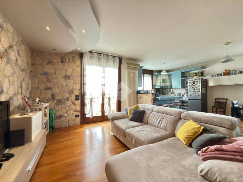 Appartamento a San bonifacio in Via oberdan, 109 - Foto 2