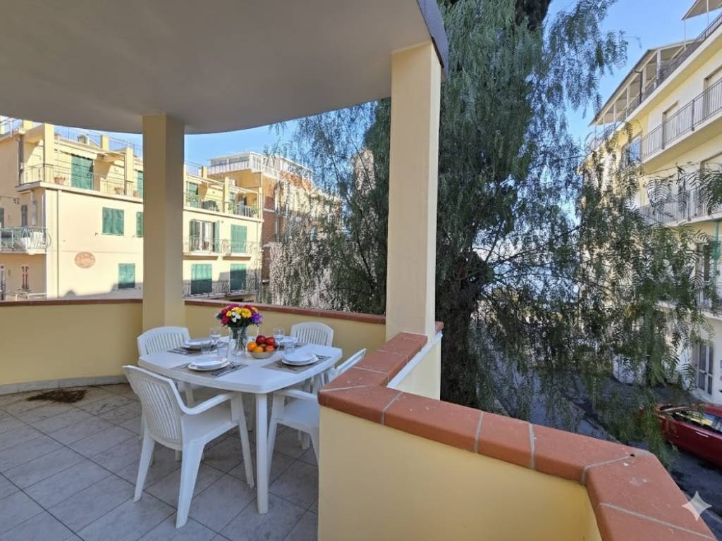 Appartamento a Laigueglia in Via delle Mimose - Foto 2