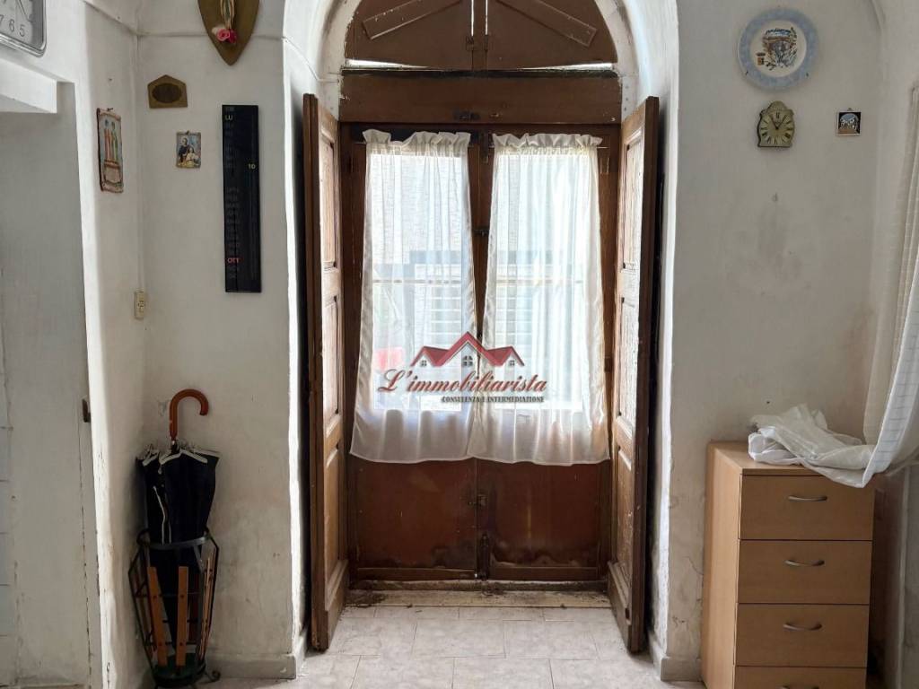Casa indipendente a Modugno in Via Fradeodato Capitaneo - Foto 3