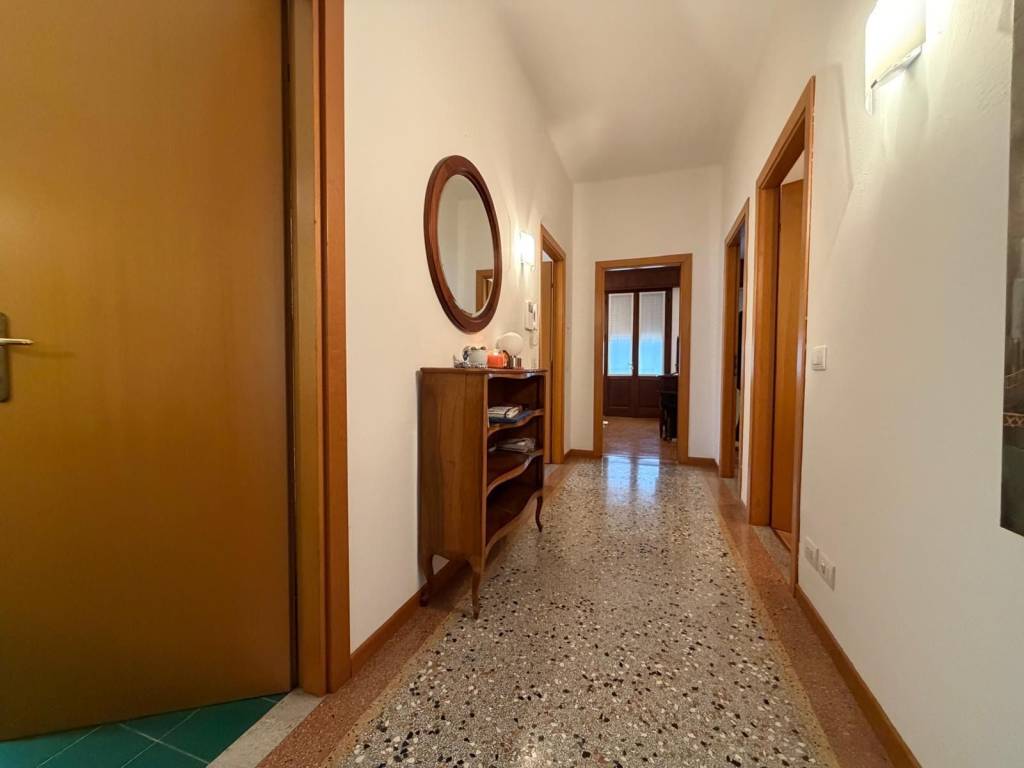 Appartamento a Pordenone in Corso Vittorio Emanuele II, 11 - Foto 2