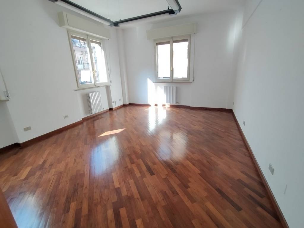 Immobile a Ancona in Via 25 Aprile - Foto 3