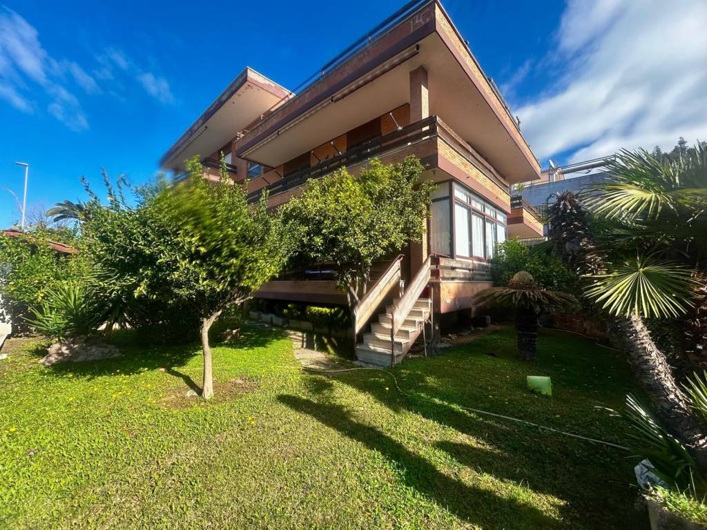 Appartamento a Anzio in Via Circeo, 32 - Foto 2