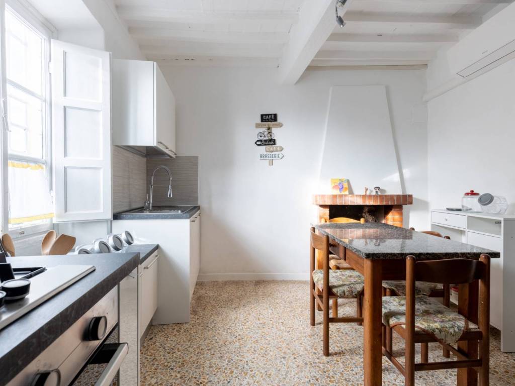 Rustico / casale a Lucca in via di aquilea, 1688 - Foto 2