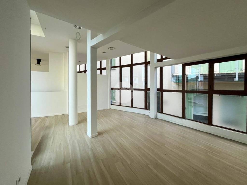 Immobile a Mantova in Via Leopoldo Pilla, 3 - Foto 2