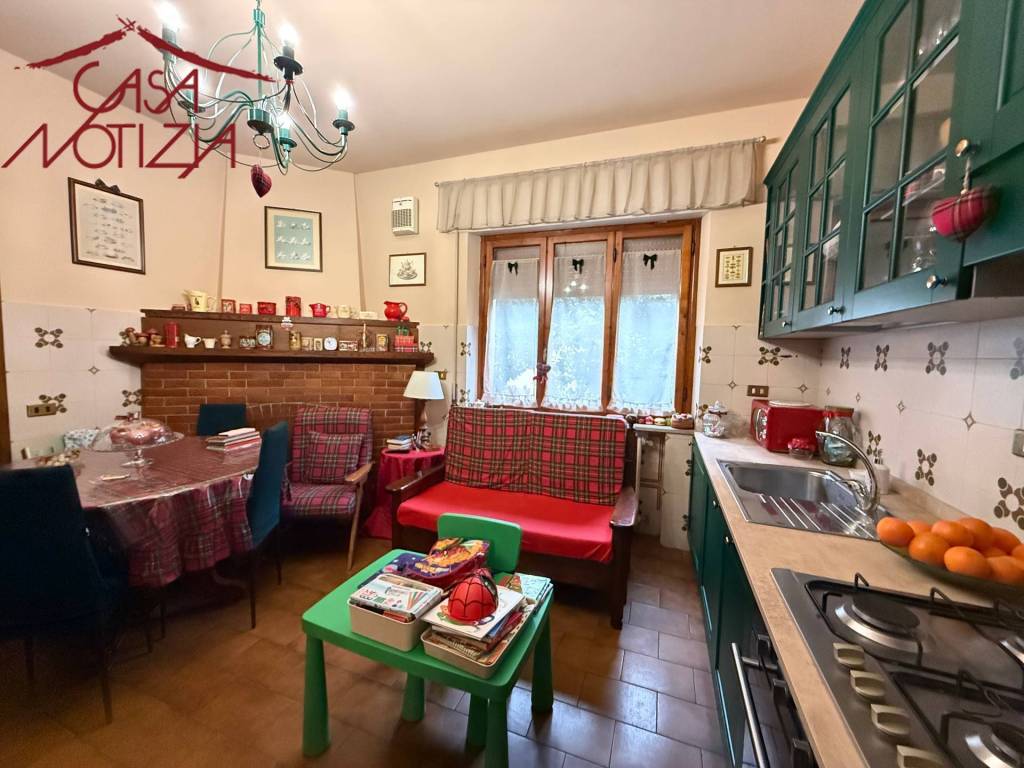 Appartamento a Lucca in via di picciorana - Foto 2