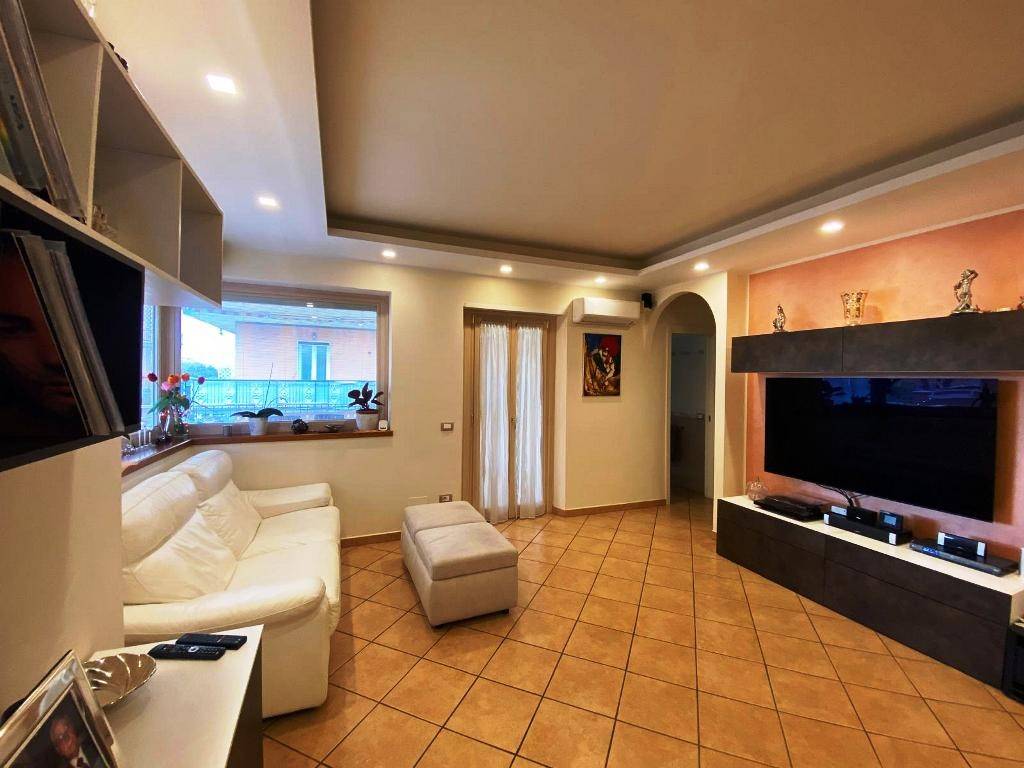 Appartamento a Ladispoli in Via delle Orchidee - Foto 2