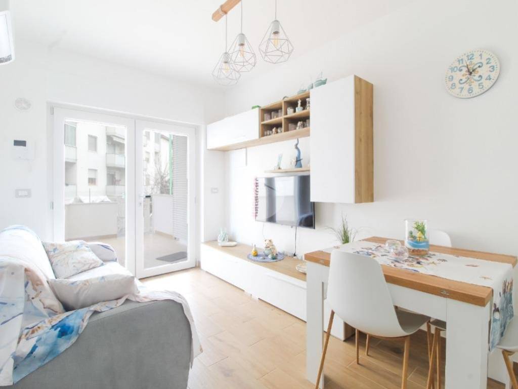 Appartamento a Alba adriatica in Via bafile, 72 - Foto 4