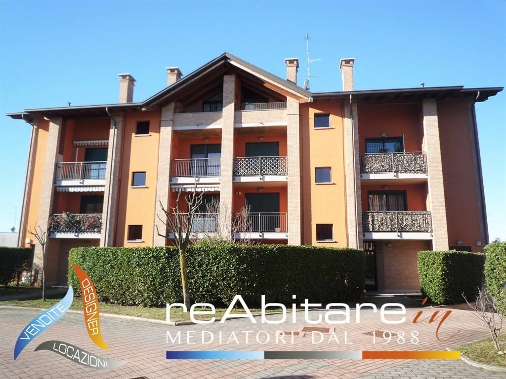 Appartamento a Gerenzano in Via Inglesina, 42 - Foto 2