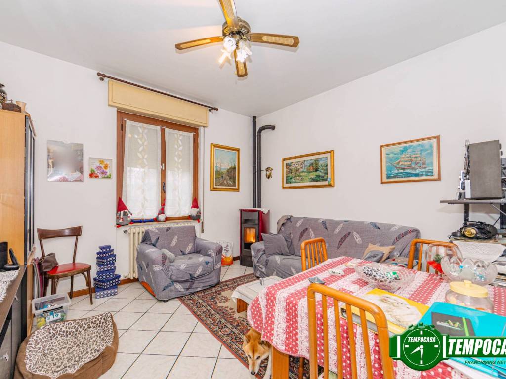 Casa indipendente a Bressana bottarone in Via 5 Martiri della Libertà - Foto 2