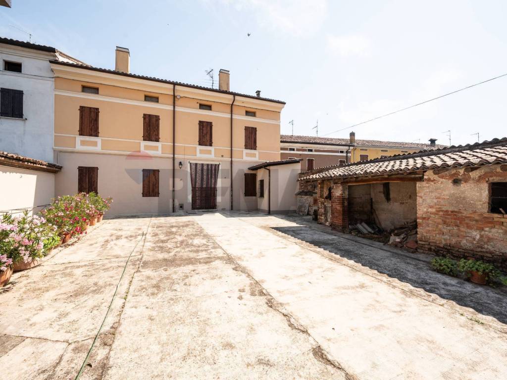 Casa indipendente a Commessaggio - Foto 2