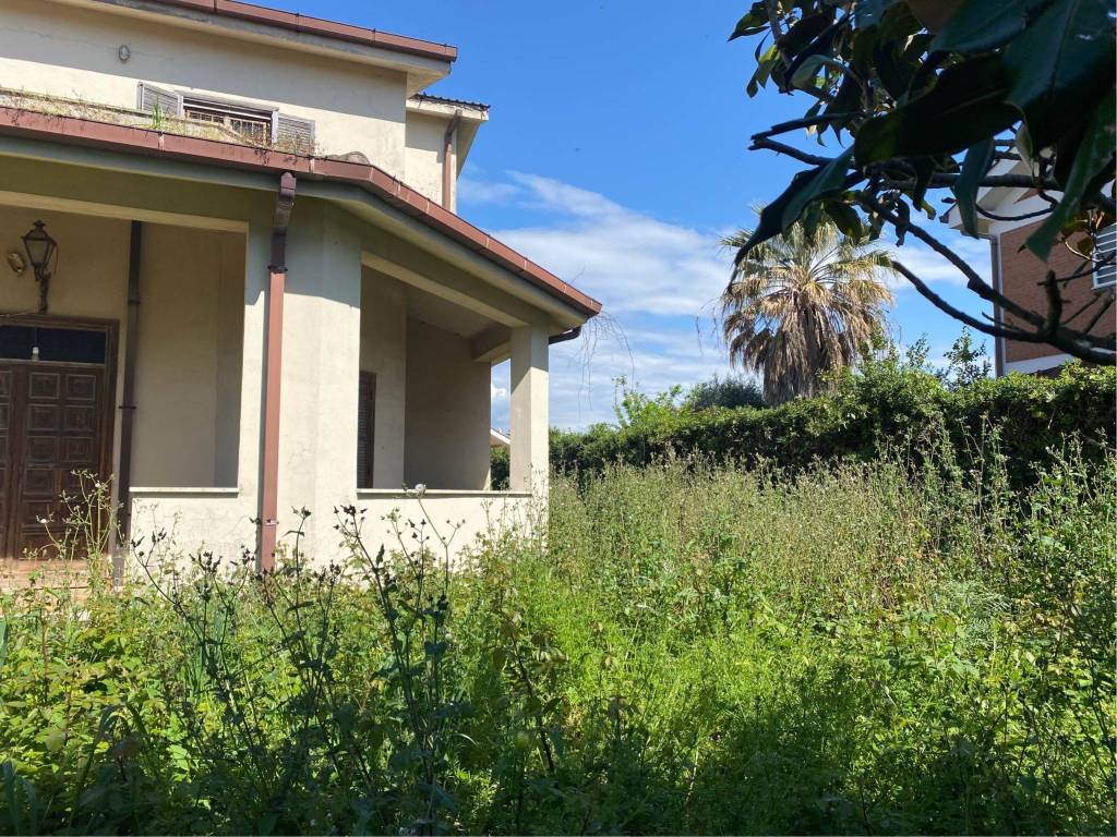Villa a Ardea in Via Pratica di Mare - Foto 4