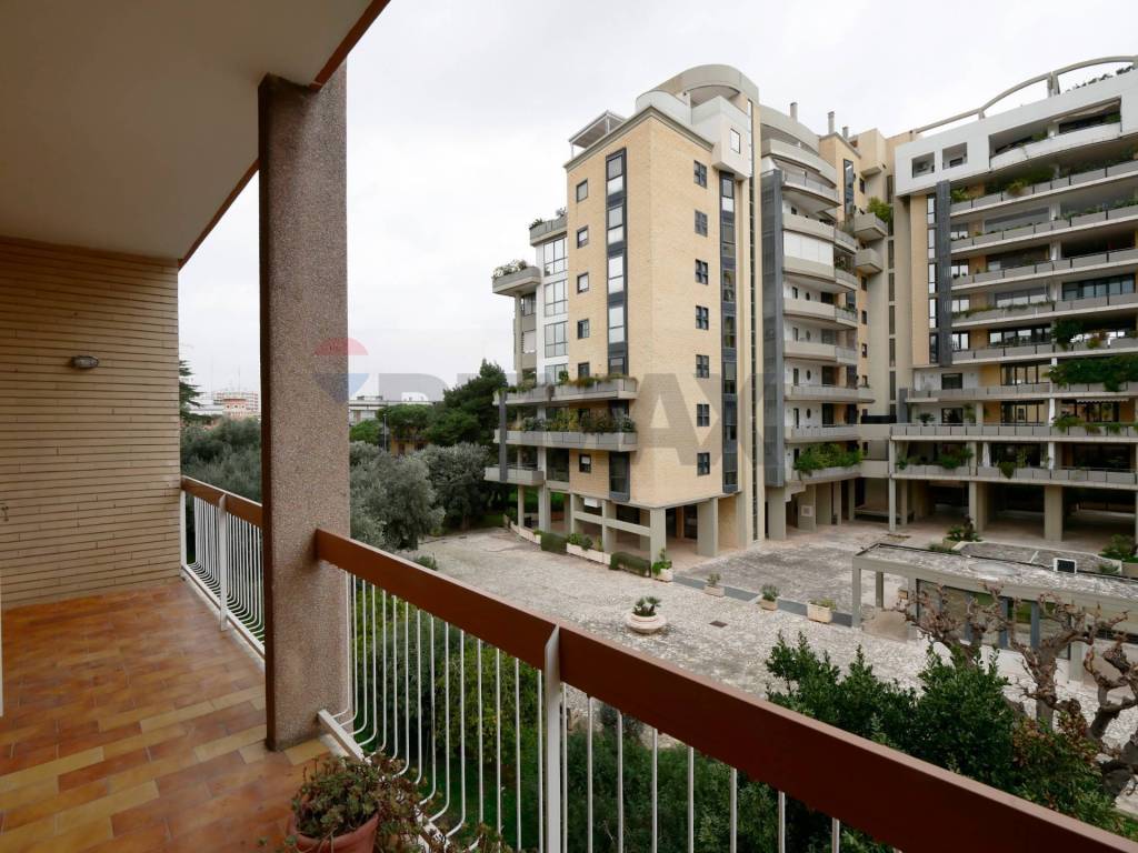 Appartamento a Bari in Traversa Al 282 A. De Gasperi, 9 - Foto 2