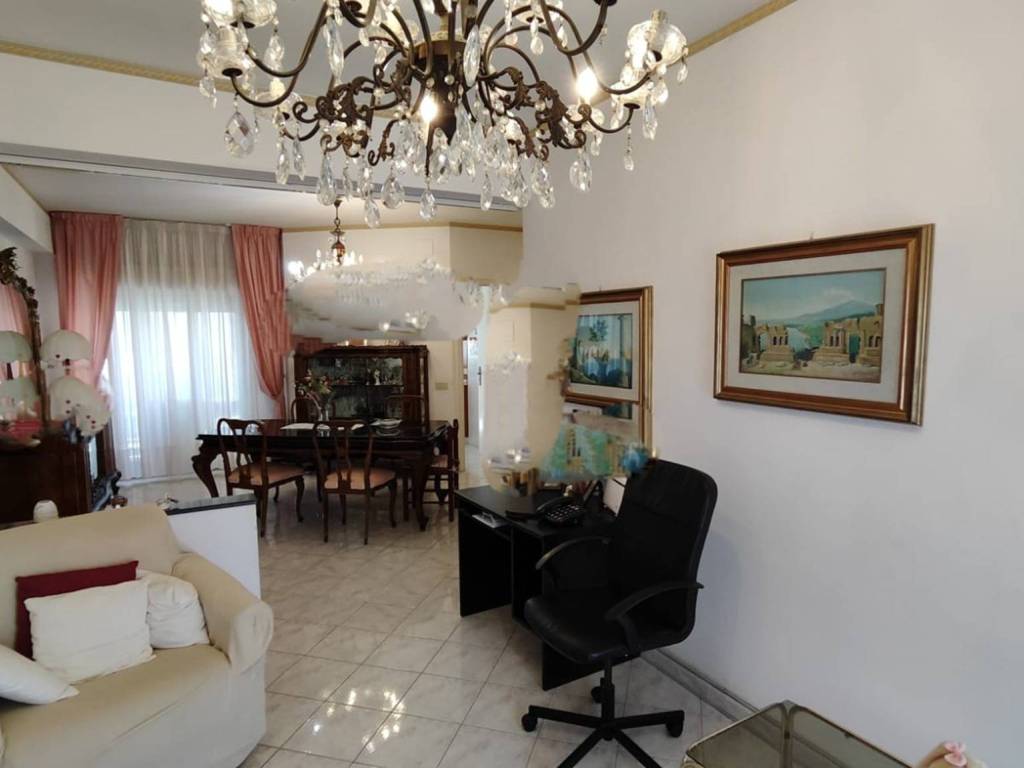 Appartamento a Catania in Via Paul Percy Harris - Foto 2