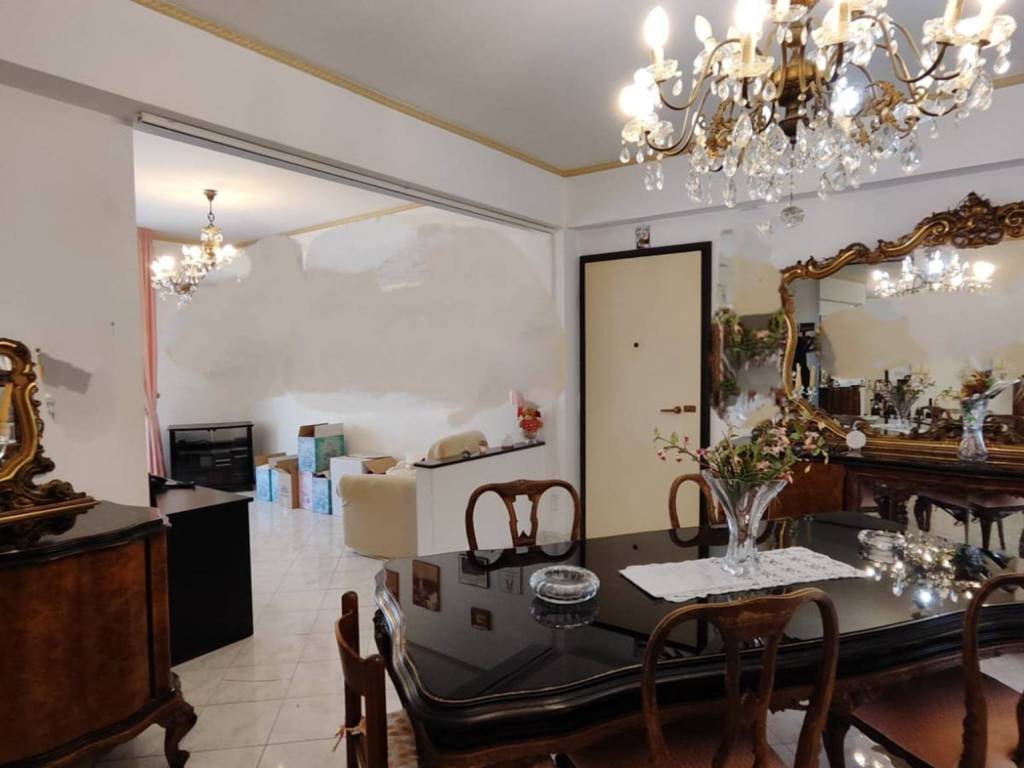 Appartamento a Catania in Via Paul Percy Harris - Foto 4