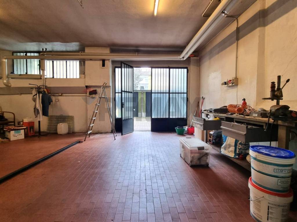 Immobile a Cesano boscone in Via Gabriele D'Annunzio, 1 - Foto 3