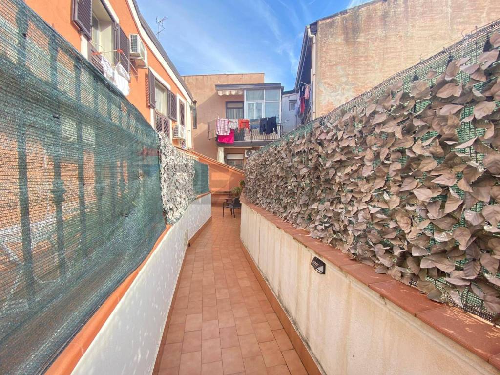 Appartamento a Catania in Via Jacopo Lo Verde, 18 - Foto 3