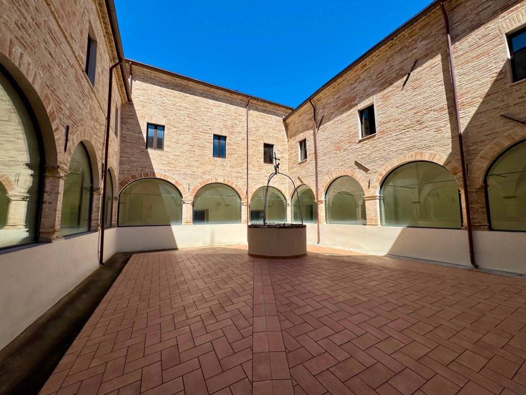 Palazzo / stabile a Montottone - Foto 5