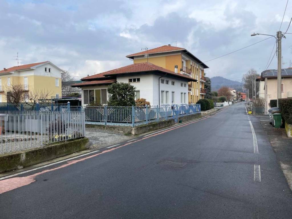 Villa a Vigliano biellese in Via Pietro Micca, 48 - Foto 2